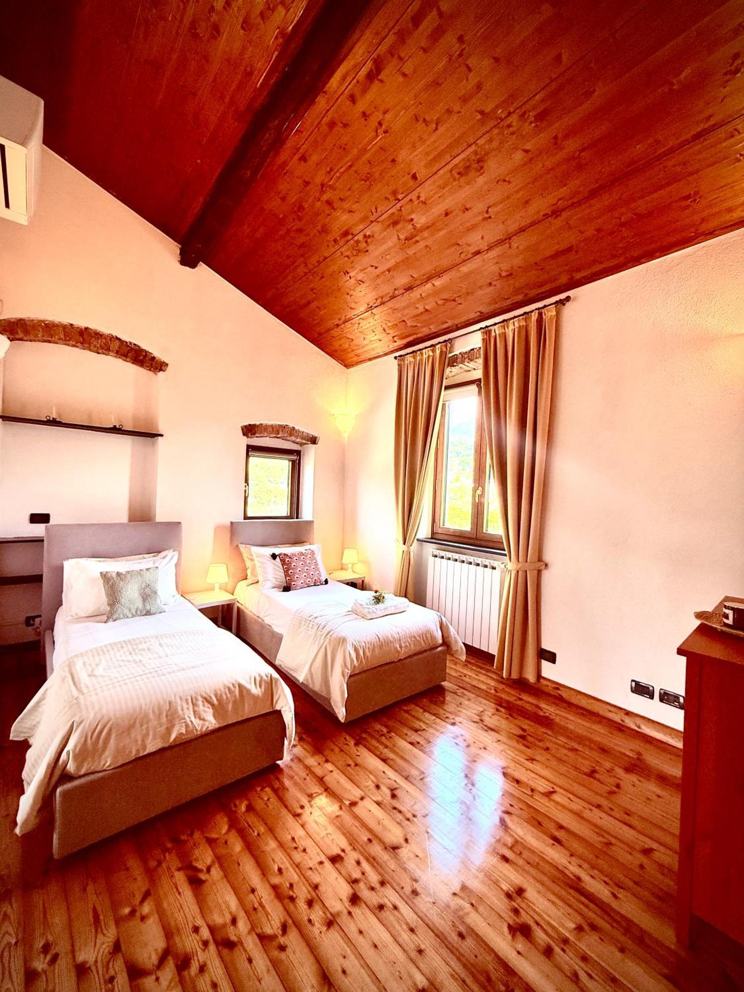 La Villetta - Cozy House With Parking, Wifi, Wall Box And Air Conditioning Rapallo Exterior photo