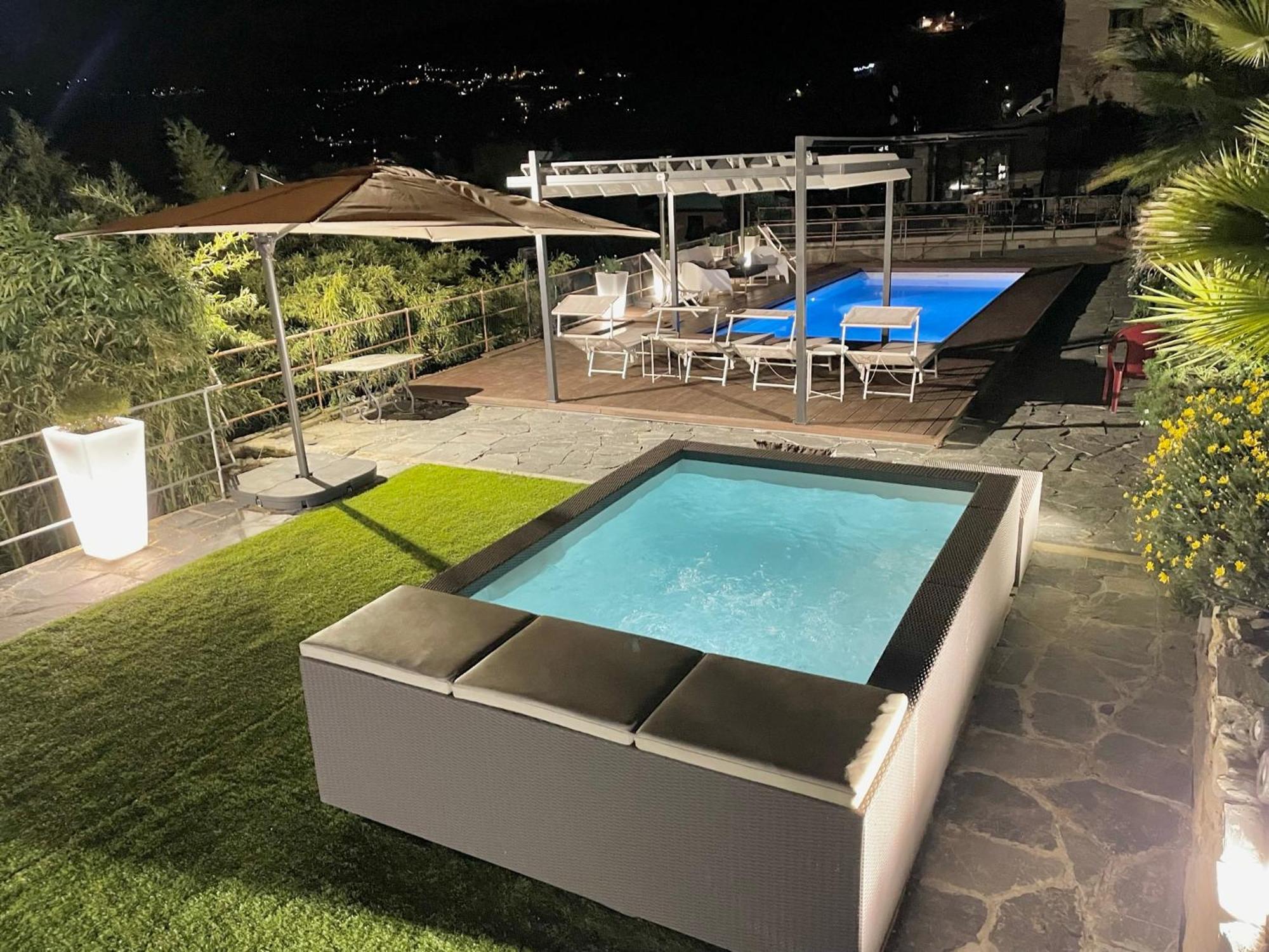 La Villetta - Cozy House With Parking, Wifi, Wall Box And Air Conditioning Rapallo Exterior photo