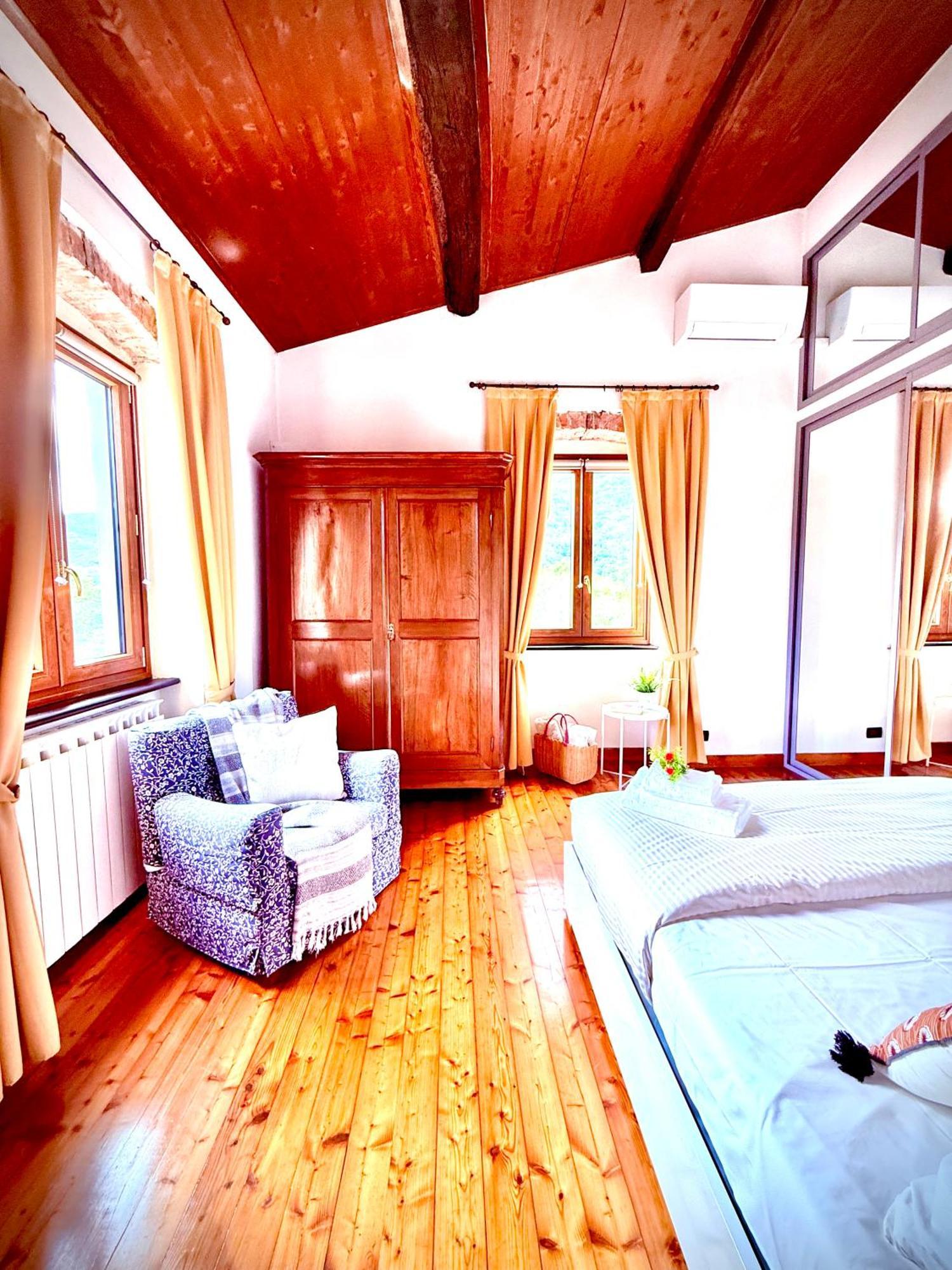La Villetta - Cozy House With Parking, Wifi, Wall Box And Air Conditioning Rapallo Exterior photo